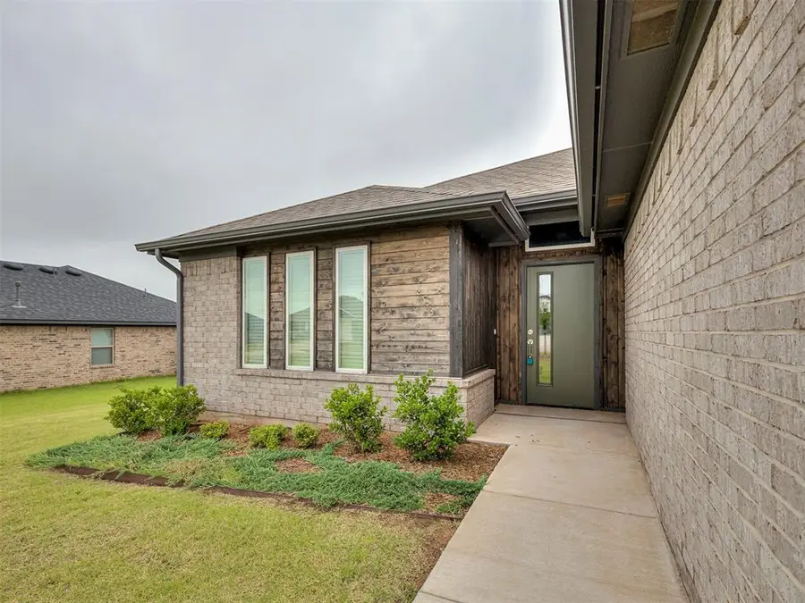 2406 Heather Road, Blanchard, OK 73010 - #3