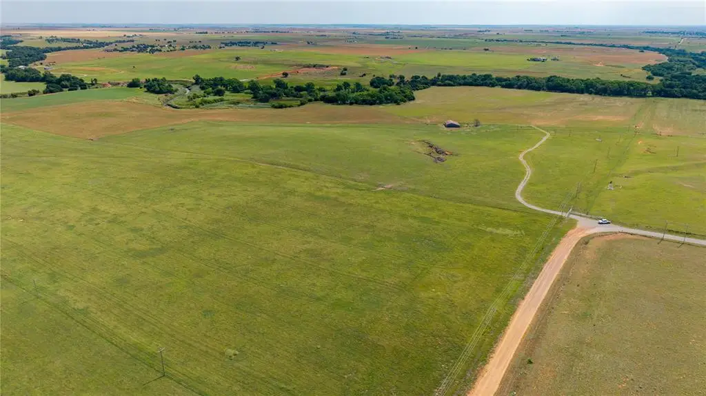 E Lawter Road, Weatherford, OK 73096 - #1