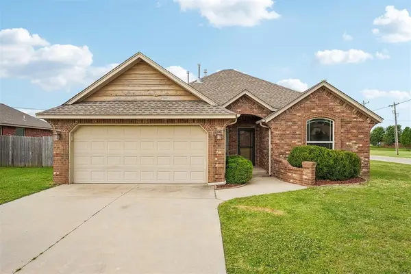 860 SW 10th Street, Moore, OK 73160