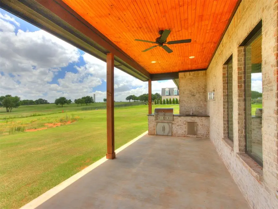 2217 Winter Creek Boulevard, Blanchard, OK 73010 - #2
