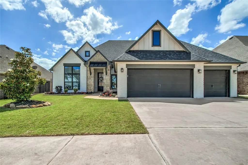 18801 Hidden Hill Terrace, Edmond, OK 73012 - #1