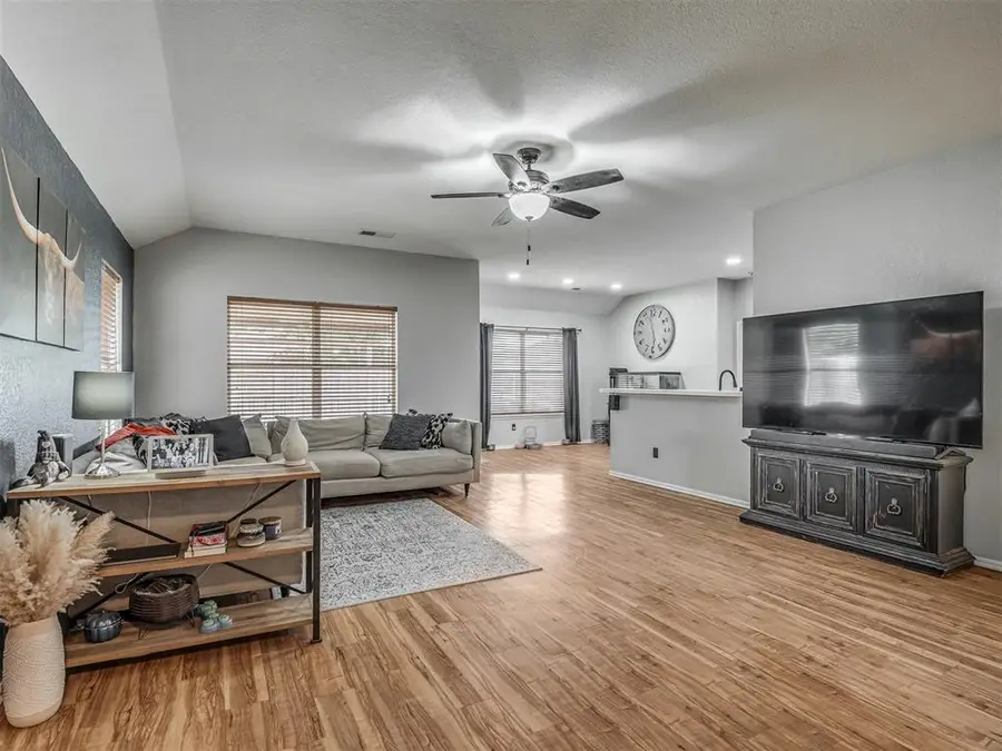 12317 NW 3rd Street, Yukon, OK 73099 - #3