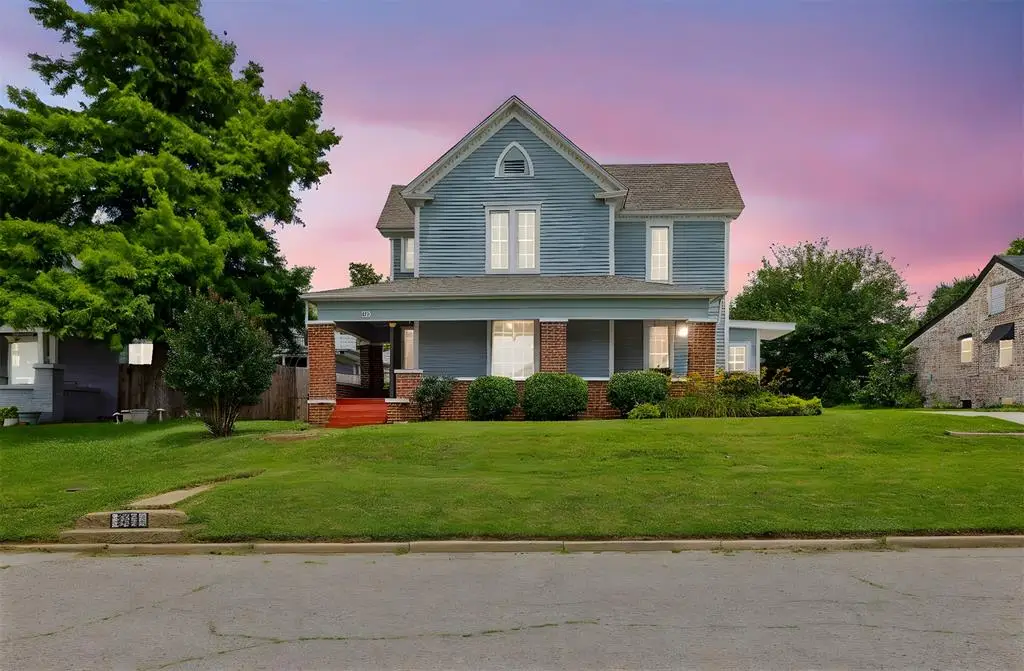 811 S Barker Avenue, El Reno, OK 73036 - #1