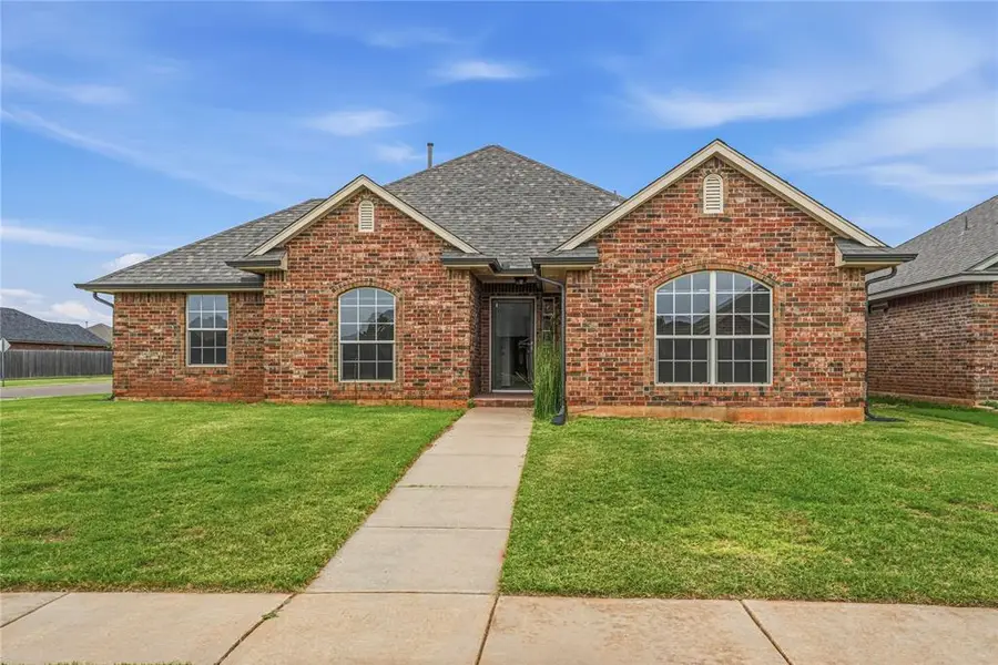 1700 SW 31st Street, Moore, OK 73160 - #2