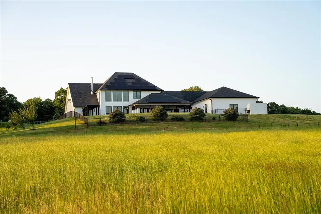 589 E Three Mile Road, Durant, OK 74701 - #1