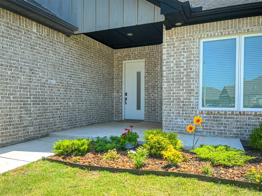 15401 Jasper Lane, Edmond, OK 73013 - #2