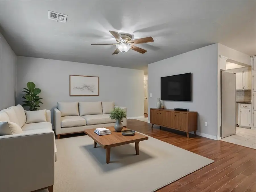 907 Ranchoak Court, Yukon, OK 73099 - #3
