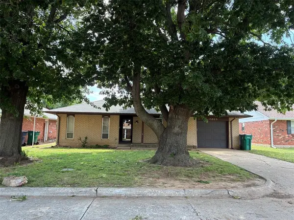 13925 Jeffery Drive, Edmond, OK 73013