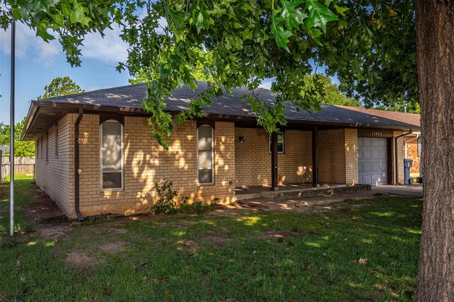 13925 Jeffery Drive, Edmond, OK 73013 - #2