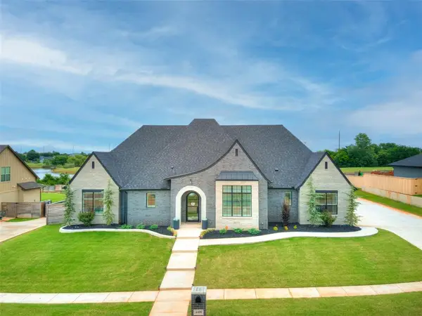 4400 Rustic Trail, Moore, OK 73160