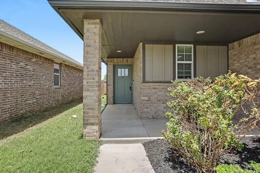 2217 Alta Vista Lane, Edmond, OK 73034 - #3