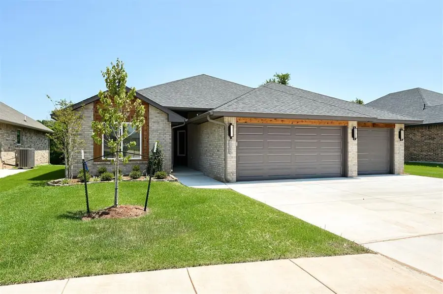 12044 Rockbed Drive, Yukon, OK 73099 - #2