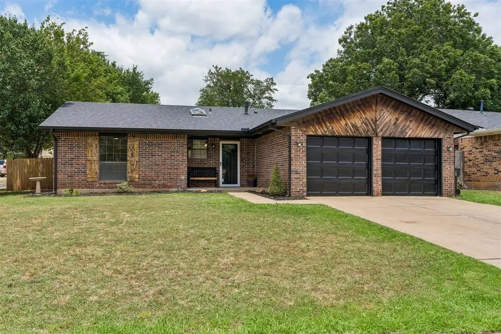 803 Hawthorne Lane, Edmond, OK 73003 - #1