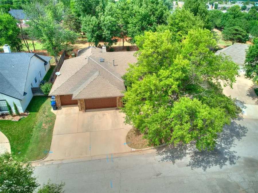 6105 Sudbury Drive, Oklahoma City, OK 73162 - #2