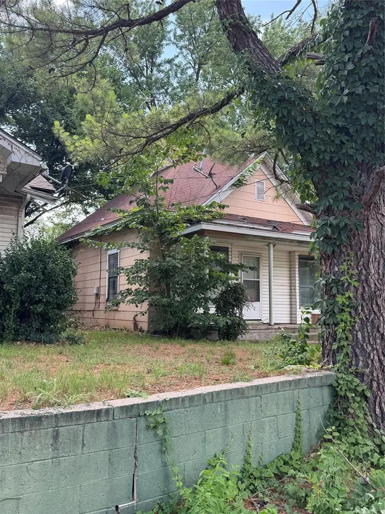 636 N Bell, Shawnee, OK 74801 - #2