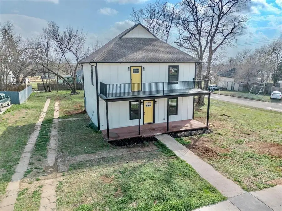 705 E Springer Avenue, Guthrie, OK 73044 - #3