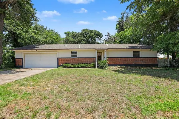 9617 NE 4th Street, Midwest City, OK 73130