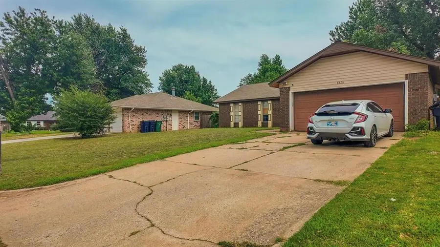 8820 NW 82nd Street, Oklahoma City, OK 73132 - #3