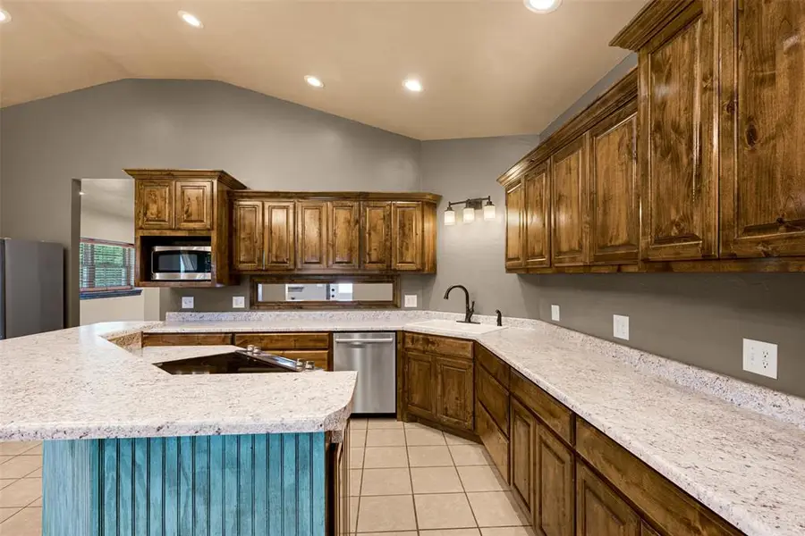 16156 County Road 1250, Binger, OK 73009 - #2