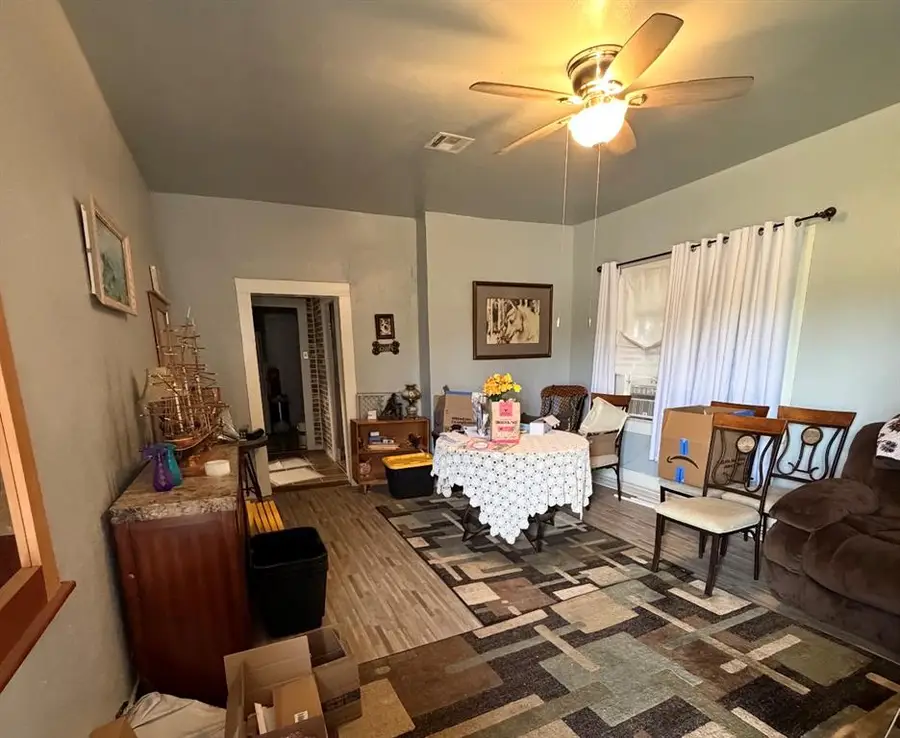507 W Cypress Street, Altus, OK 73521 - #3
