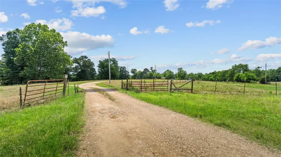 496 Cottonwood Trail, Broken Bow, OK 74728 - #2