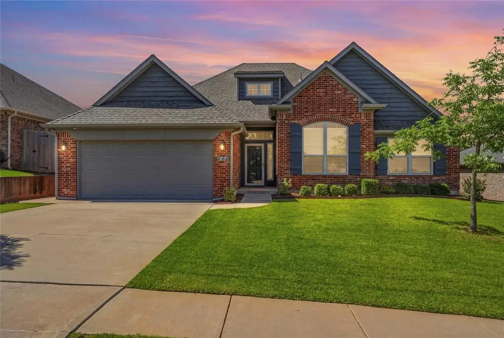 706 Sedona Drive, Norman, OK 73071 - #1