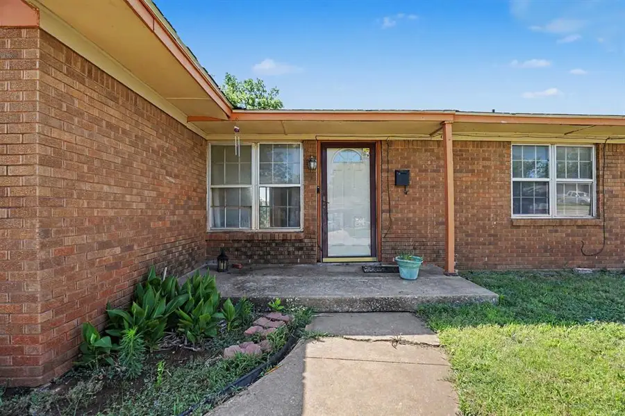 704 NE Katherine Place, Oklahoma City, OK 73114 - #3