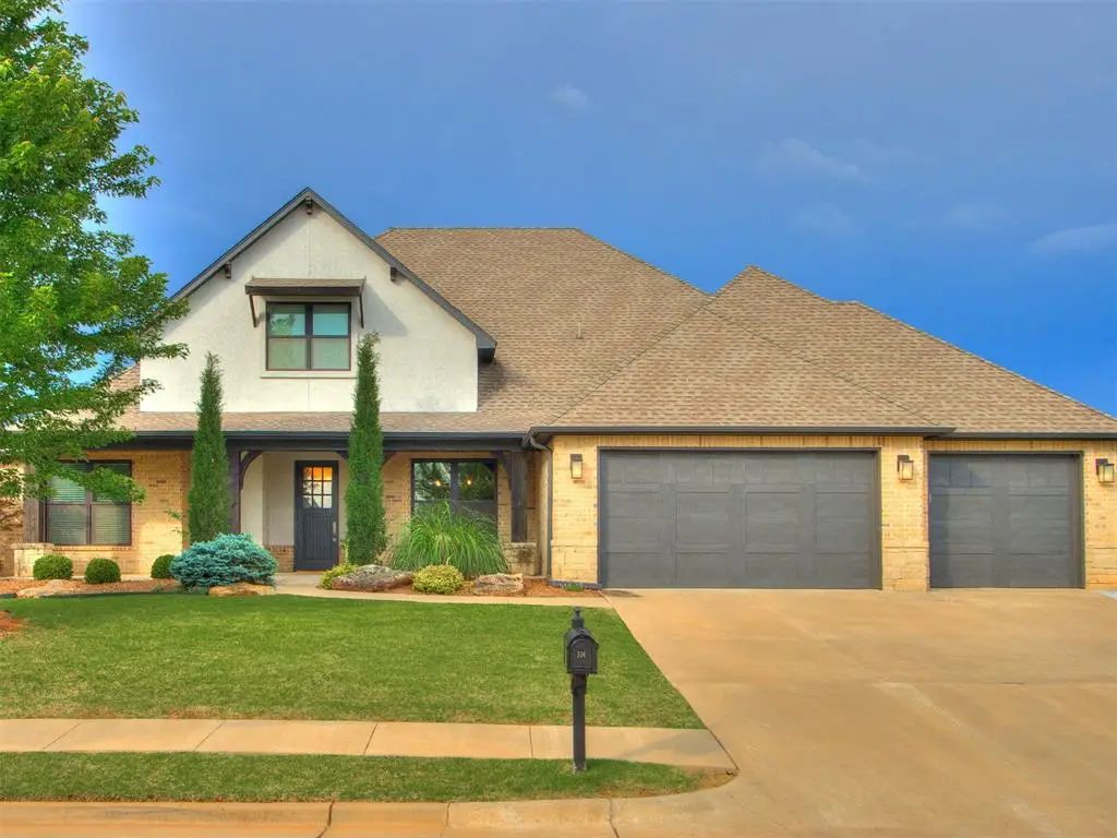 516 Sailboat Bridge Way, Edmond, OK 73034 - #1