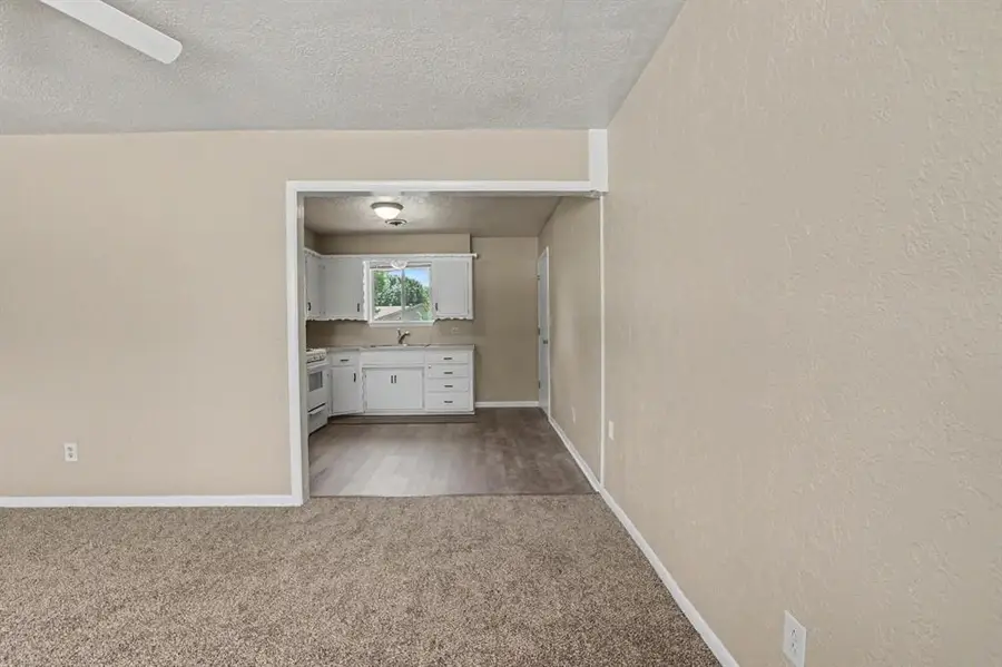 956 NW 6th Street, Moore, OK 73160 - #3