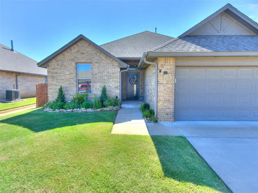 8921 Stacy Lynn Lane, Yukon, OK 73099 - #3