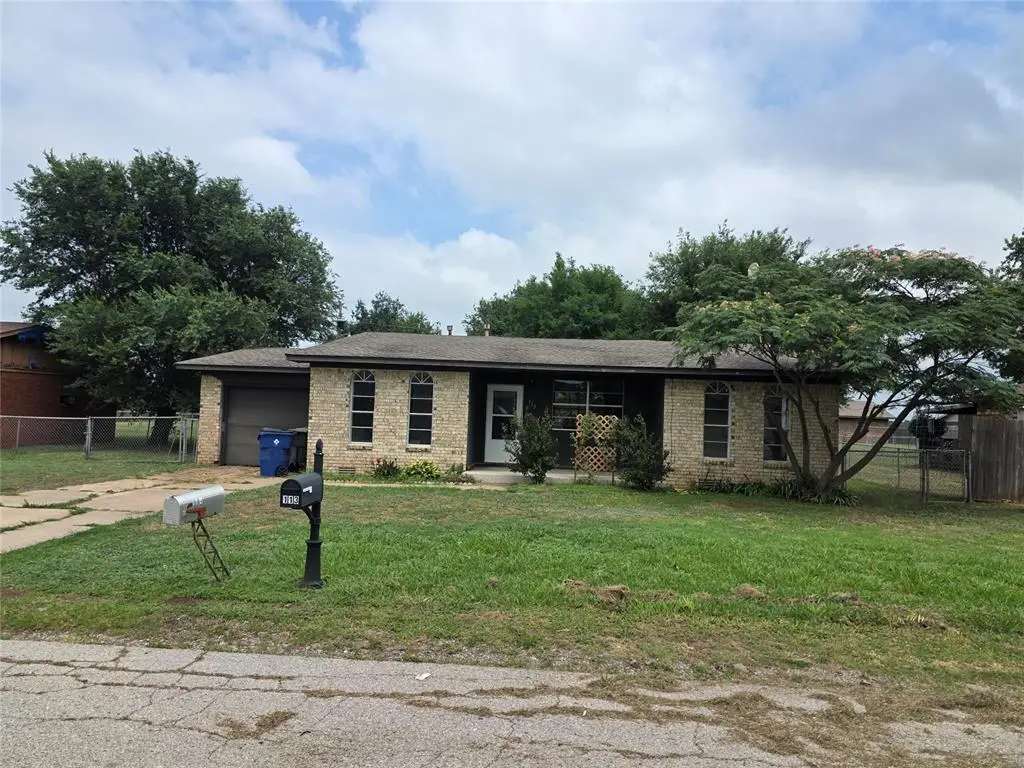 113 Glenhaven Drive, Chickasha, OK 73018 - #1