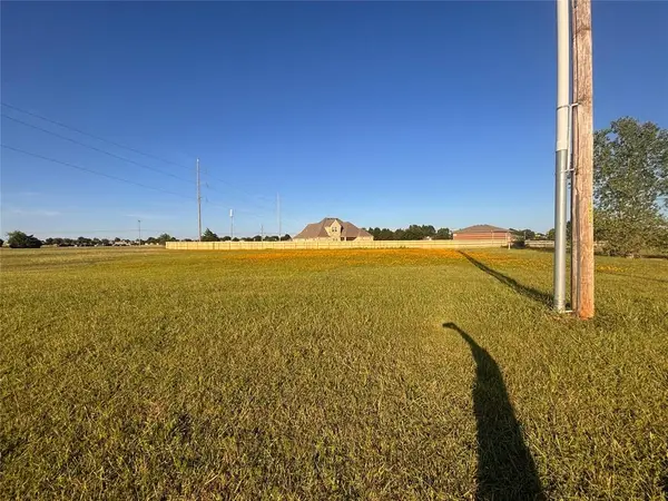 S Eastern Avenue, Moore, OK 73160
