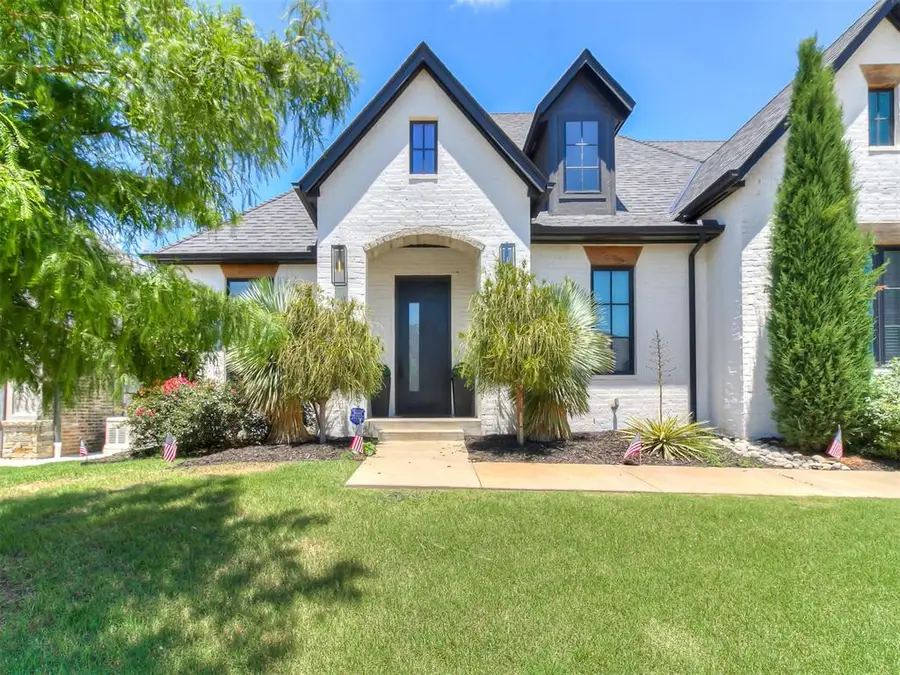 1333 Regency Bridge Circle, Edmond, OK 73034 - #3