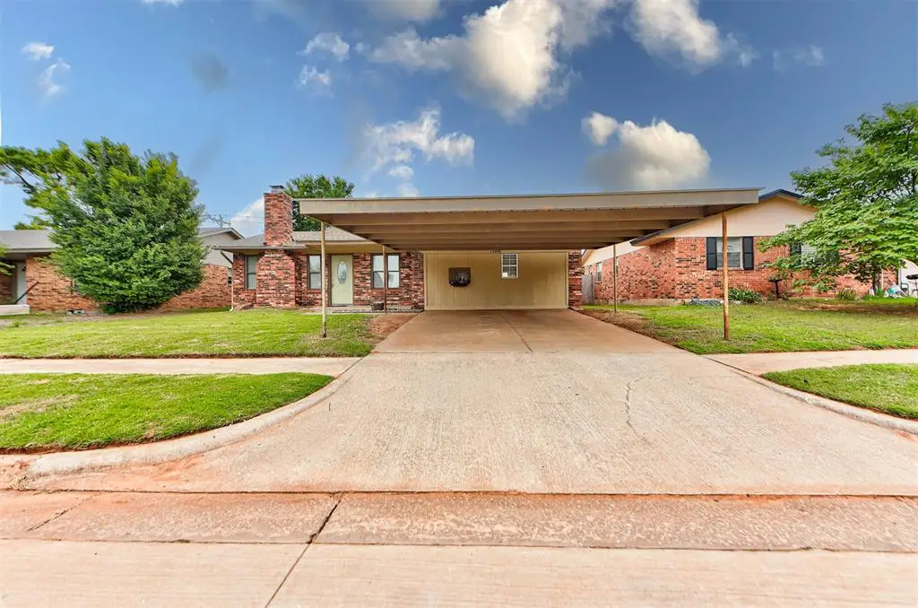 1108 S Highland Drive, Mustang, OK 73064 - #1
