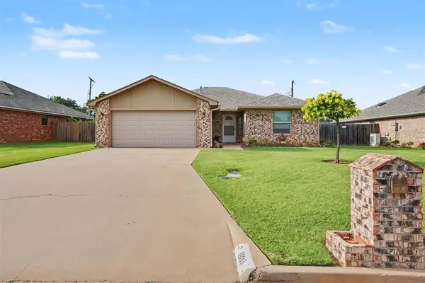1109 Wendy Lane, Altus, OK 73521