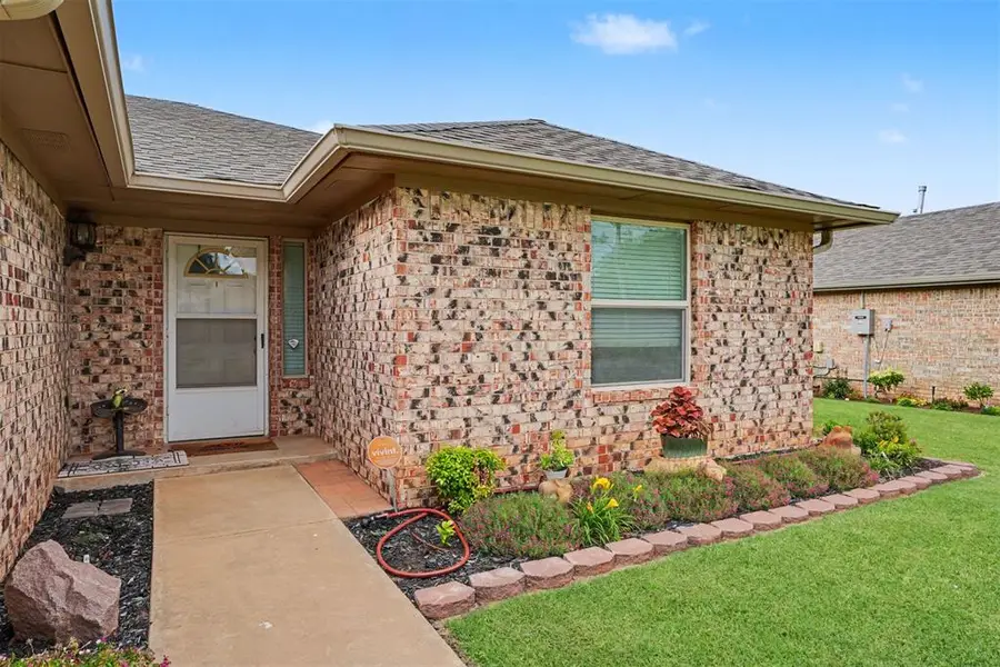 1109 Wendy Lane, Altus, OK 73521 - #2