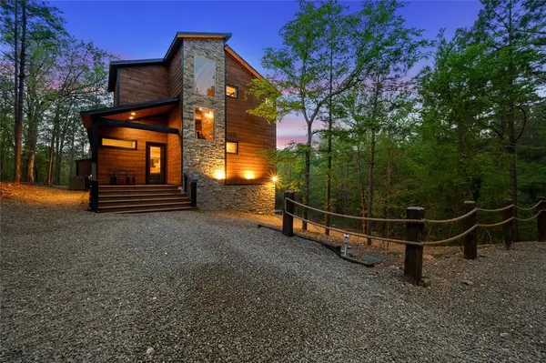 74 Hobie Cat Lane, Broken Bow, OK 74728