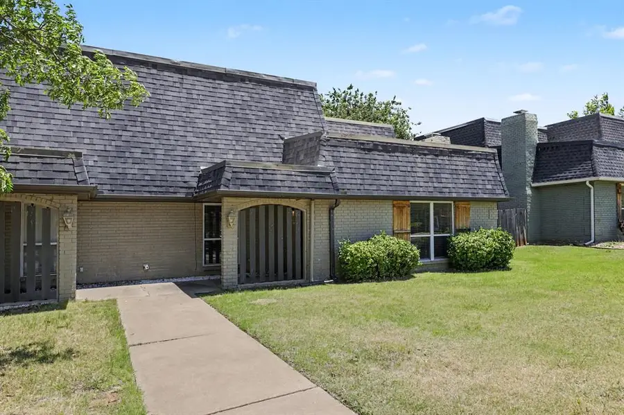 11008 Springhollow Road, Oklahoma City, OK 73120 - #3