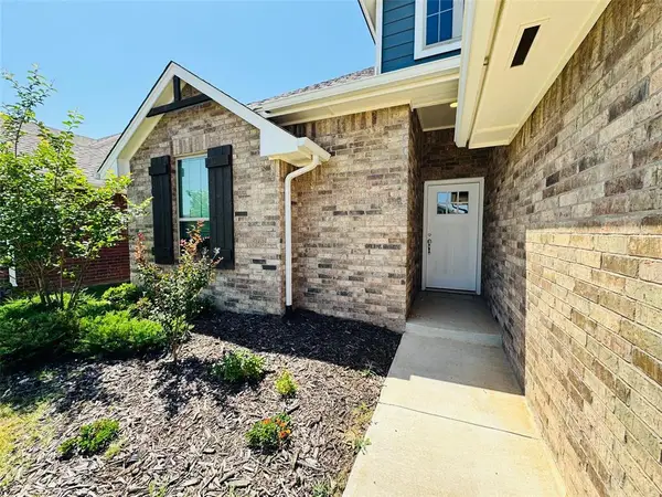 9120 NW 124th Street, Yukon, OK 73099