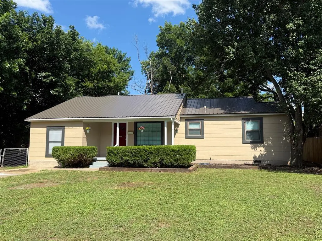 808 Roosevelt Street, Seminole, OK 74868 - #1