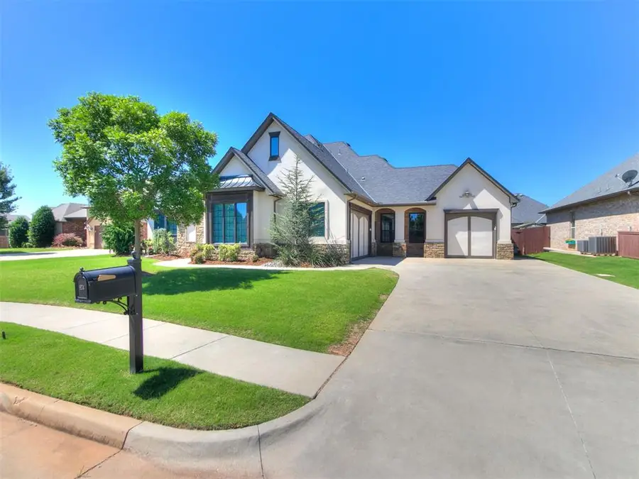 624 Sailboat Bridge Way, Edmond, OK 73034 - #3