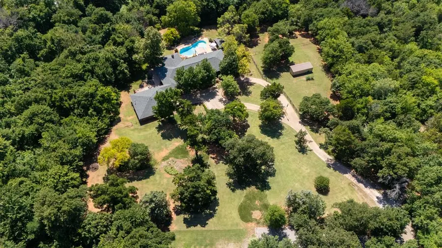 2024 W Glen Eagle, Edmond, OK 73025 - #3