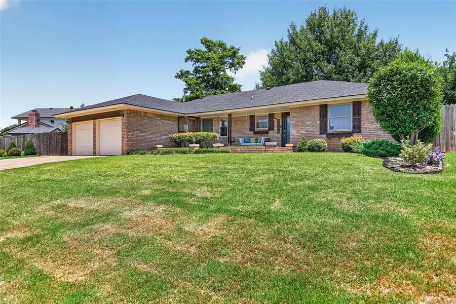 1539 Winding Creek Road, Moore, OK 73160 - #3