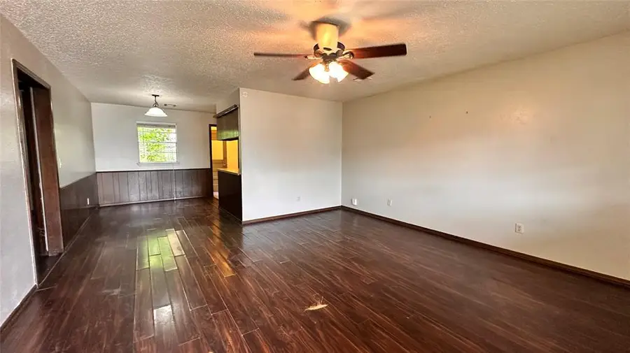 913 Delmar Circle Circle, Moore, OK 73160 - #2