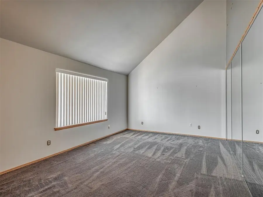 6309 S Robinson Road, Oklahoma City, OK 73139 - #3