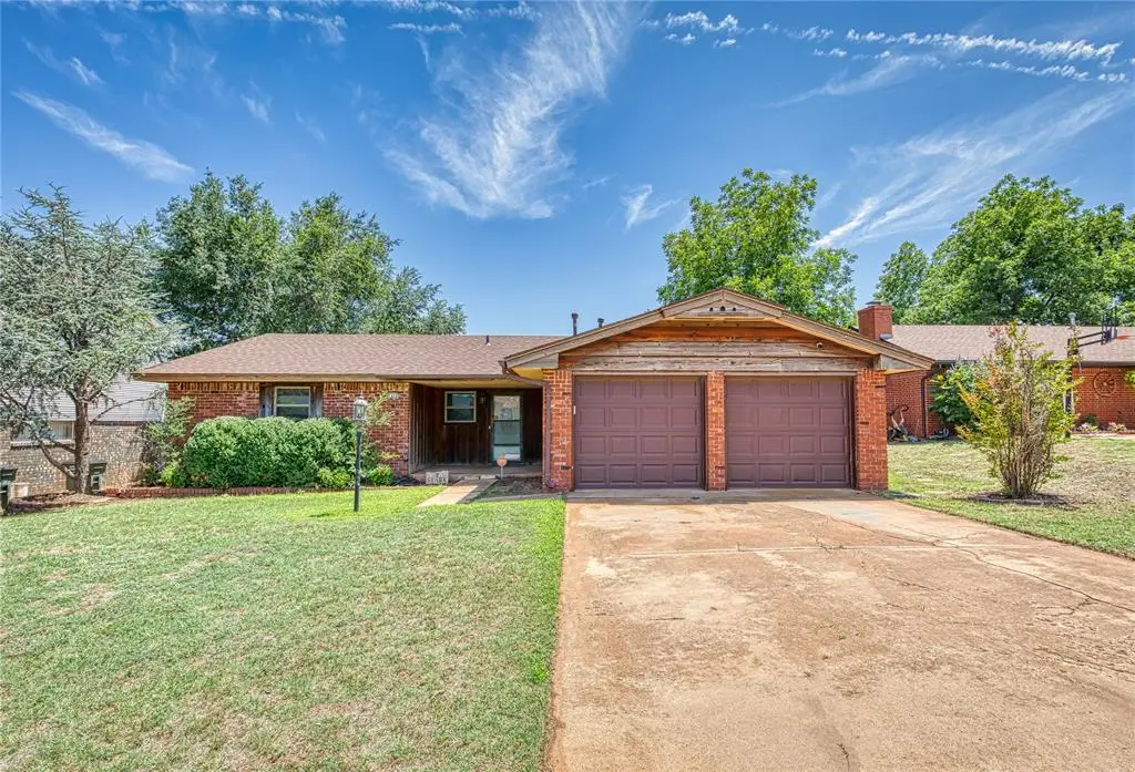 1312 Shelley Avenue, Clinton, OK 73601 - #1