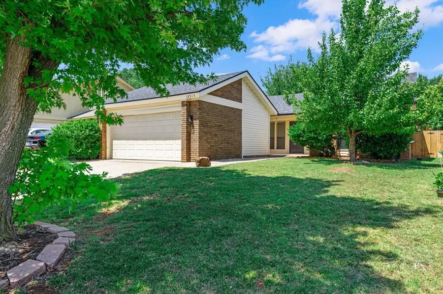 12513 Fox Run Drive, Oklahoma City, OK 73142 - #2