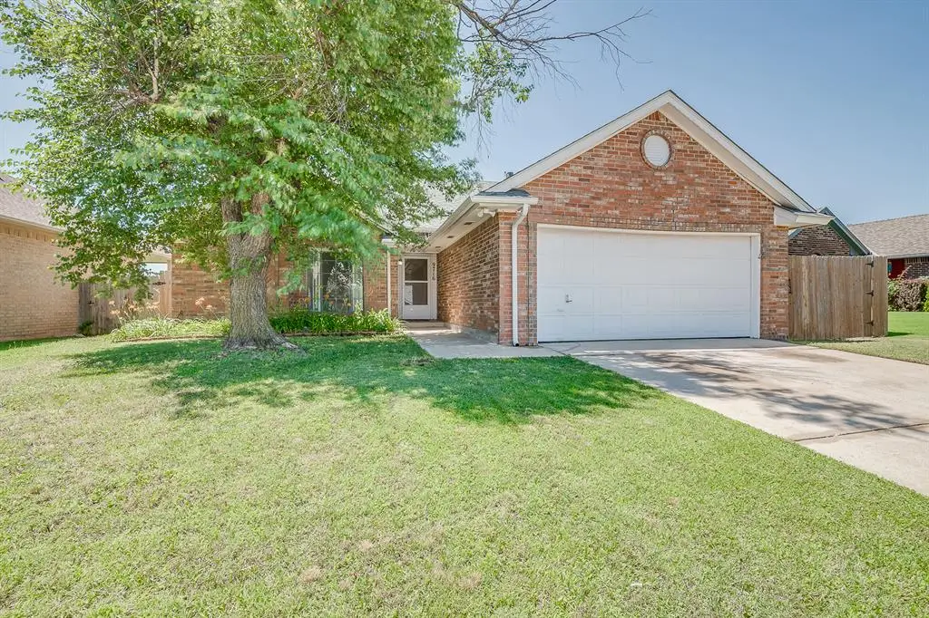9716 Railroad, Midwest City, OK 73130 - #1