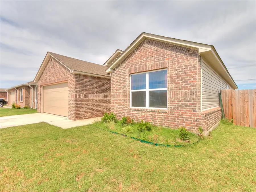 1229 Chuck Wagon Drive, El Reno, OK 73036 - #2