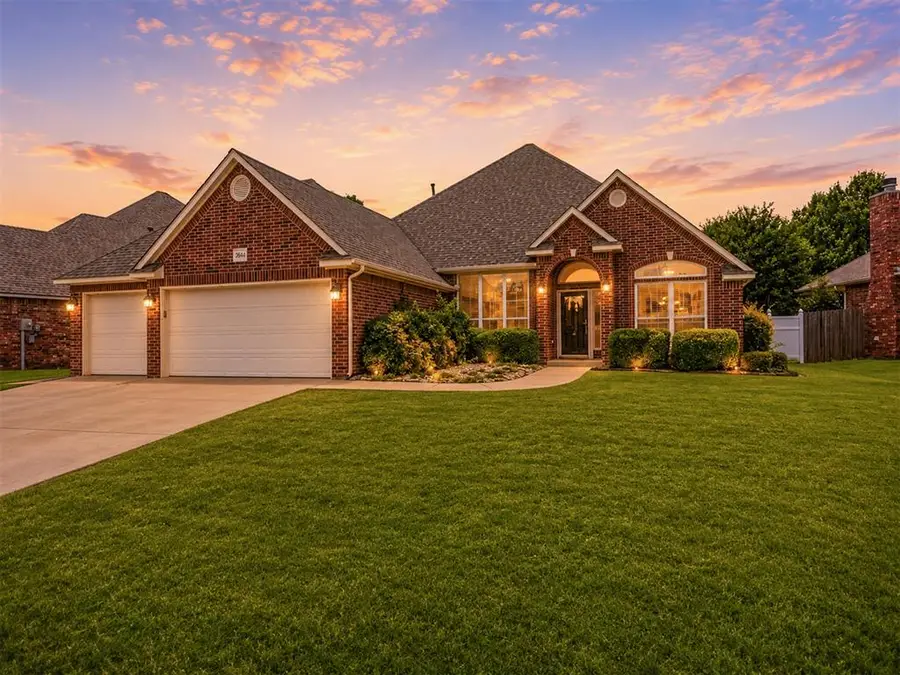 2844 Canton Lane, Edmond, OK 73012 - #2